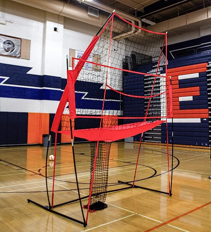 Station de filet d'entraînement de volley-ball 8 pieds de large par 11 pieds de haut Retour de balle Idéal pour frapper et servir des exercices Parfait pour l'entraînement en équipe ou en solo Installation en trois minutes Cadre de style arc