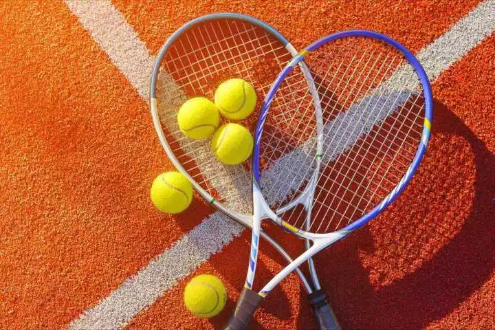 Balles de tennis professionnelles de vente chaude en plein air d'entraînement sportif personnalisé à haute élasticité